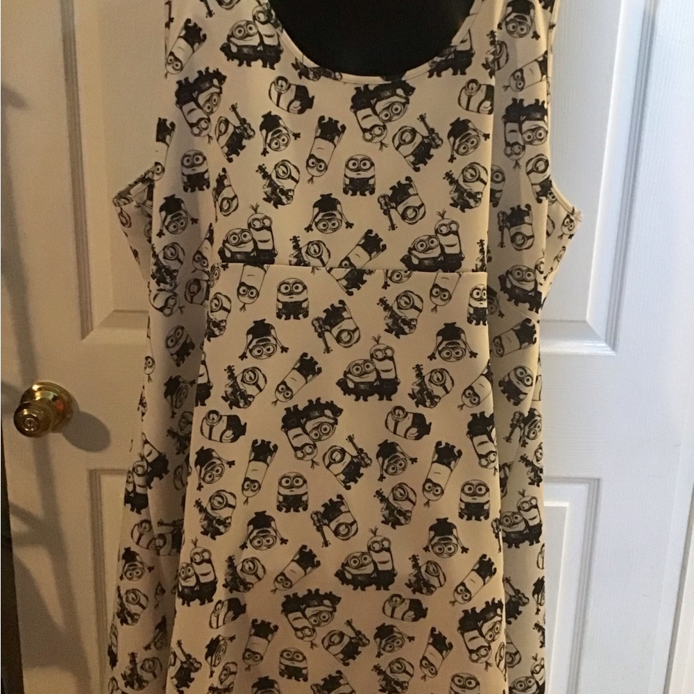 RARE!!! Minions dress torrid 5